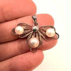 Vintage 925 Sterling Silver Filigree Leaf Pearls Pendant Dainty Delicate